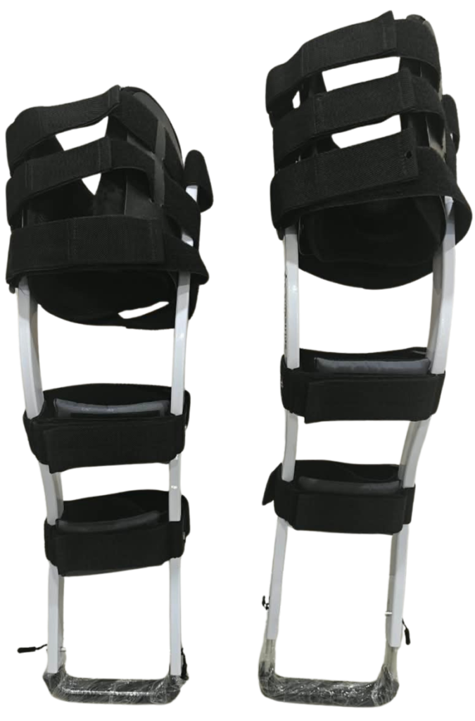 AW Pair 675x1024